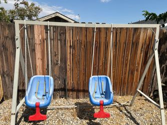 Toddler swings