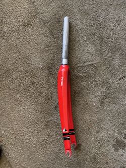 Fuji Carbon Fiber Fork FC-990 for Sale in Santa Clarita, CA Fuji Carbon Fiber Fork FC-990 for Sale in Santa Clarita, CA