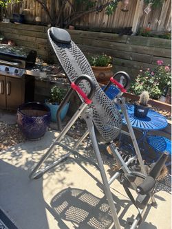 Inversion table