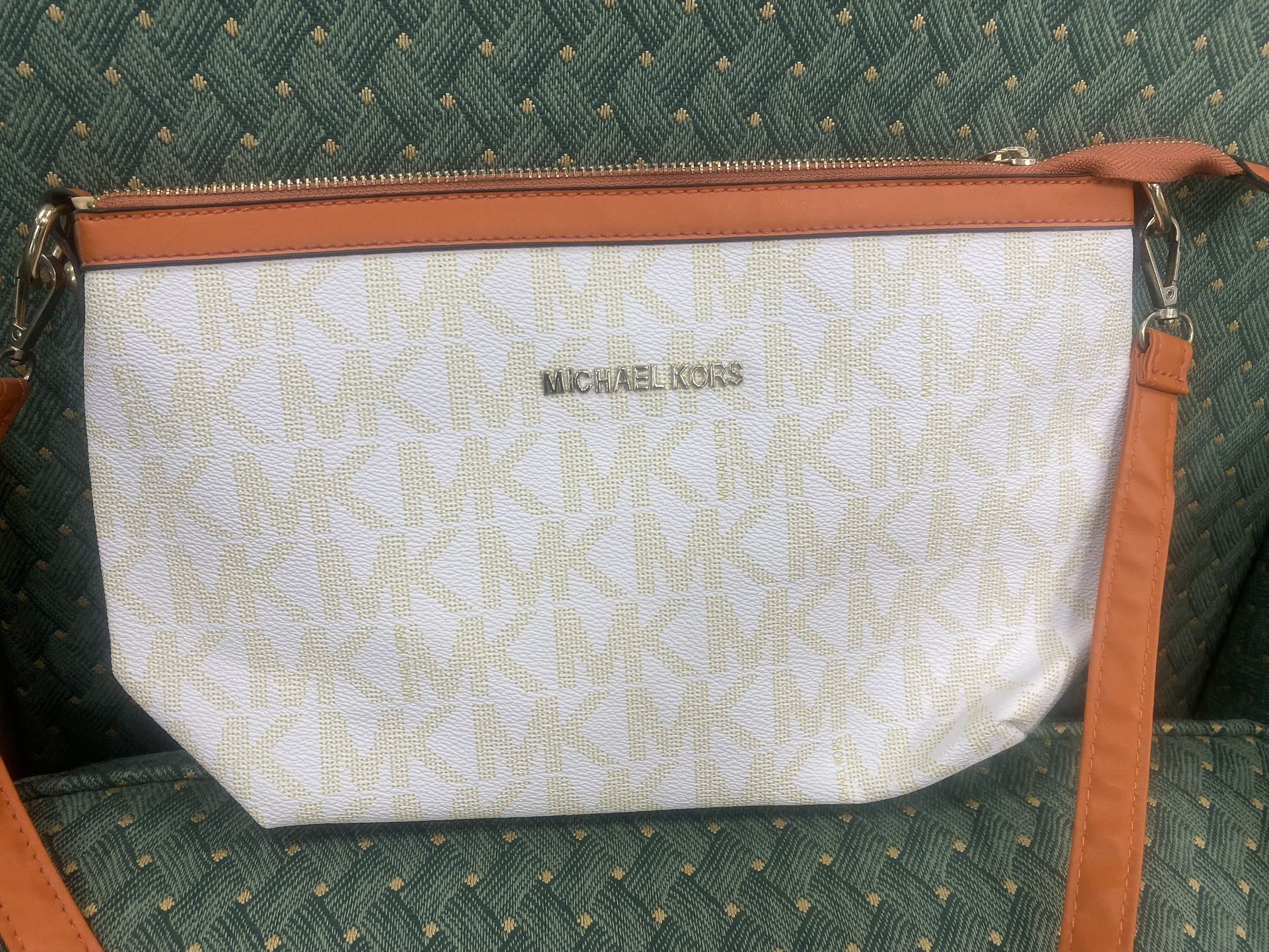 MICHAEL KORS BAG