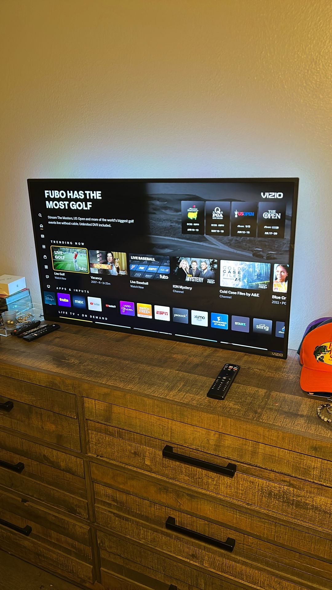40” VIZIO LED SMART TV for Sale 