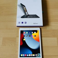 Apple iPad Air 2 & Logitech Keyboard 