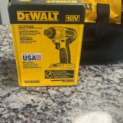 Dewalt 1/4” Impact Driver W/ Bag