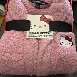 Hello Kitty Sherpa Lounge Robe 