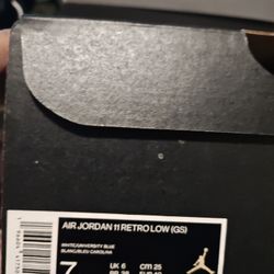 Jordan retro 11 low grade school