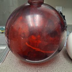 Red And White Vases 5dollars For Both