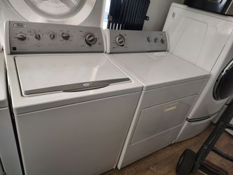 Whirlpool washer and dryer electric set
