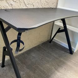 Carbon Fiber Surface Gaming Desk with Cup Holder - Local Delivery for a Fee - See My Other Items😎
