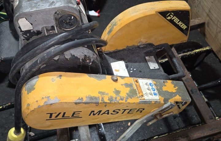 Tile saw