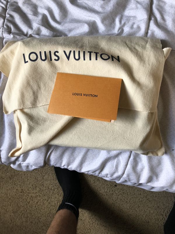 Louis Vuitton Messenger pm bag for Sale in Phoenix, AZ - OfferUp
