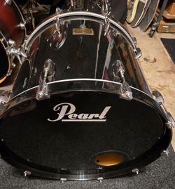 Pearl Masters Custom MMX Kick Drum 18x24