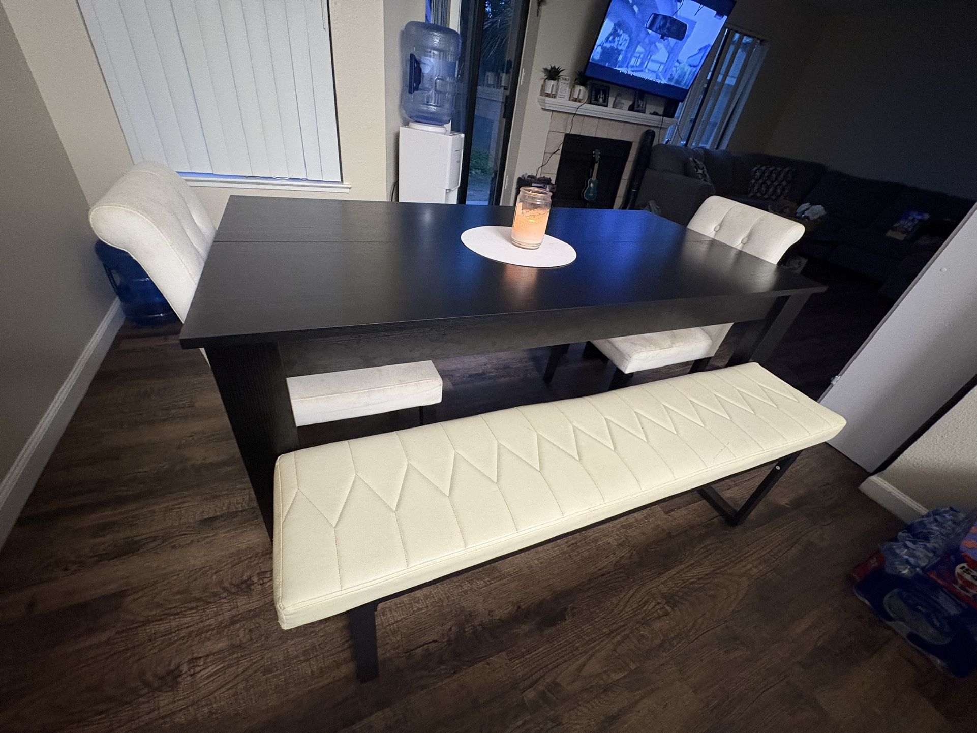 Dinning Table a