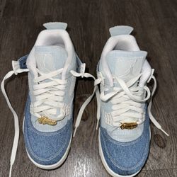 Retro Jordan 4s
