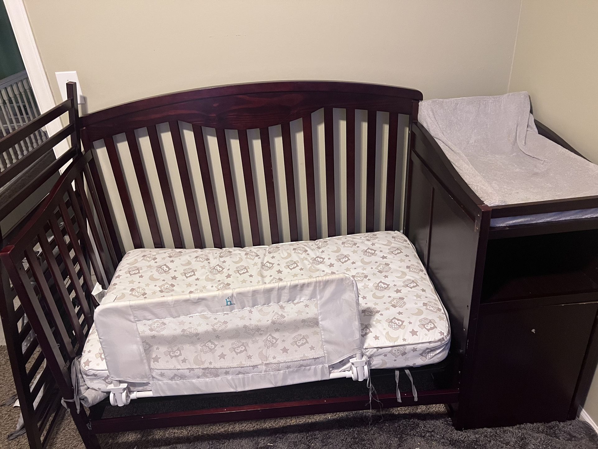 Baby Bed With Changing Table