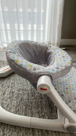 Fisher-Price Sit-Me-Up Floor Seat - Geometric Drop Print