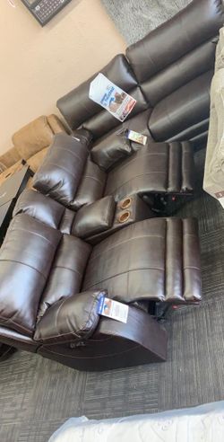 Liquidation and living room set