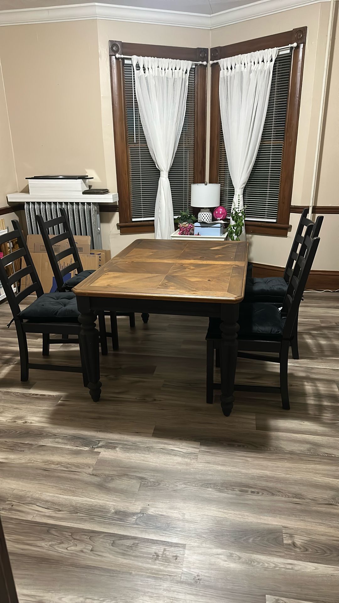 Dining Room Wooden Table With 4 Chairs  $80obo