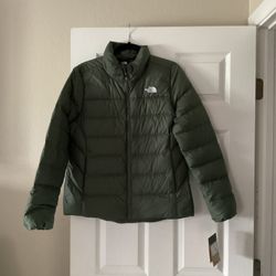 Brand New The North Face W’s Down Jacket Sz Large  Pick Up  Cash only 