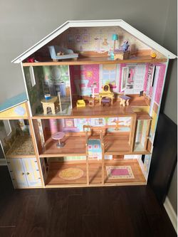 Dollhouse