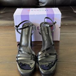Reitoye women’s black open toe platform heeled sandals size 7.5