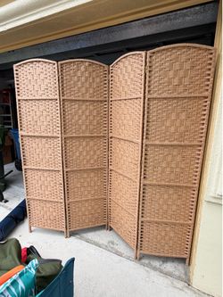 4-Panel Wicker Room Divider / Folding Privacy Screen