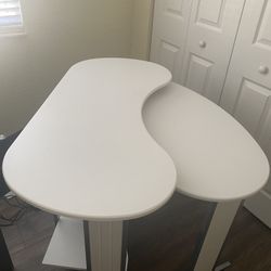 White and gray Office desk 