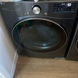 LG washer gas Dryer 