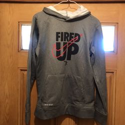 new Nike fire up sweater boy-XL, (read Description)