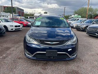 2017 Chrysler Pacifica Hybrid