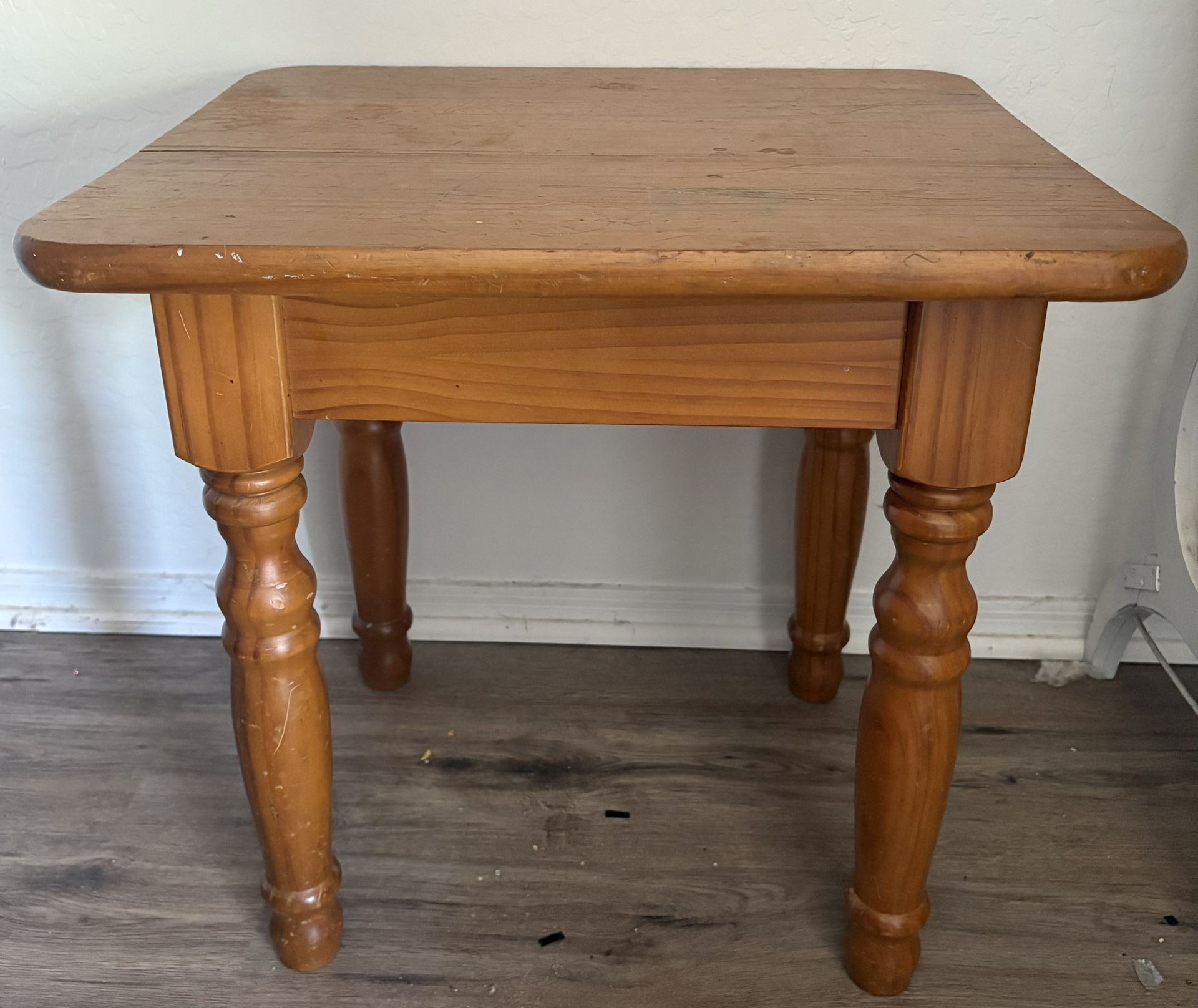 FREE - End Table