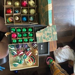 1940’s Vintage Glass ornaments 