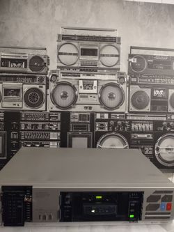 JVC CASSETTE PLAYER