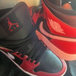 Nike Air Size 8 Brand New