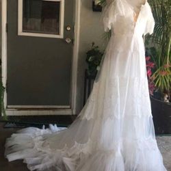 Wedding Dress Size Medium White Lace Tulle Dress