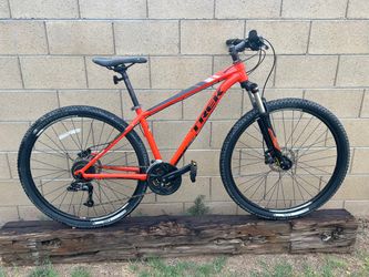 Trek X-Caliber 6  29er Mountain Bike 🚵‍♀️