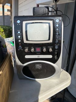 The Singing Machine Karaoke System with Screen
