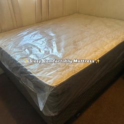 Mattress Pillow Top Queen Sizes New 🆕  In Plastic   Mattress only $199  Mattress with box spring $260  Delivery $30