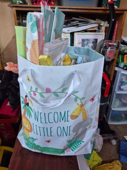 Free Baby Shower Gift Bags