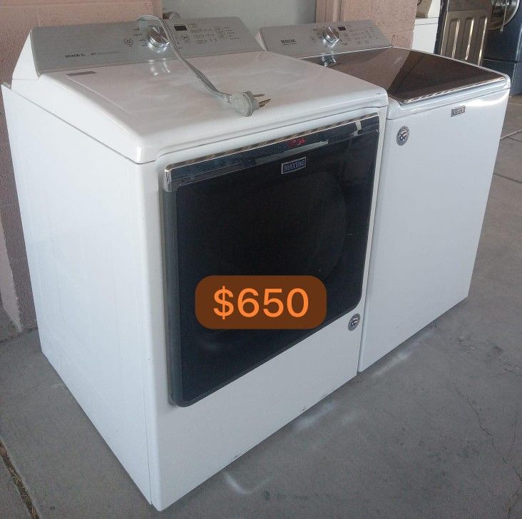 Nice Maytag Washer And Maytag Electric Dryer.