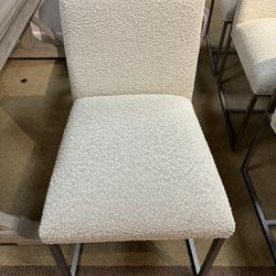 Haverty’s High End Dining Chair