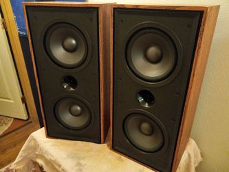 Klipsch KG 2.2 oak oil home stereo system speakers