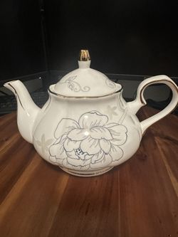 Jomop Ceramic Tea pot