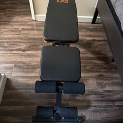 Incline Bench For Weightlifting/Exercise 