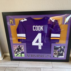 Dalvin Cook Autographed Jersey Custom Framed 