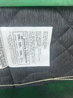 Beautyrest Black Series 3 medium pillowtop king mattres