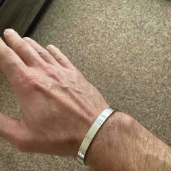 Cartier love bracelet white gold in size 18.