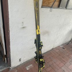 Rossignol skis