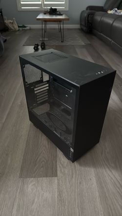 NZXT FULL ATX PC case