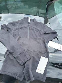Lululemon set grey size 6
