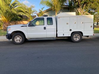 2013 Ford F350 Súper Duty XL
